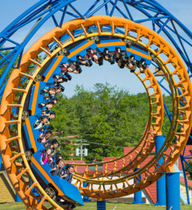 The Steamin' Demon lasts only 90 seconds, but packs a turbulent punch with a 65-foot drop and vertical loops!